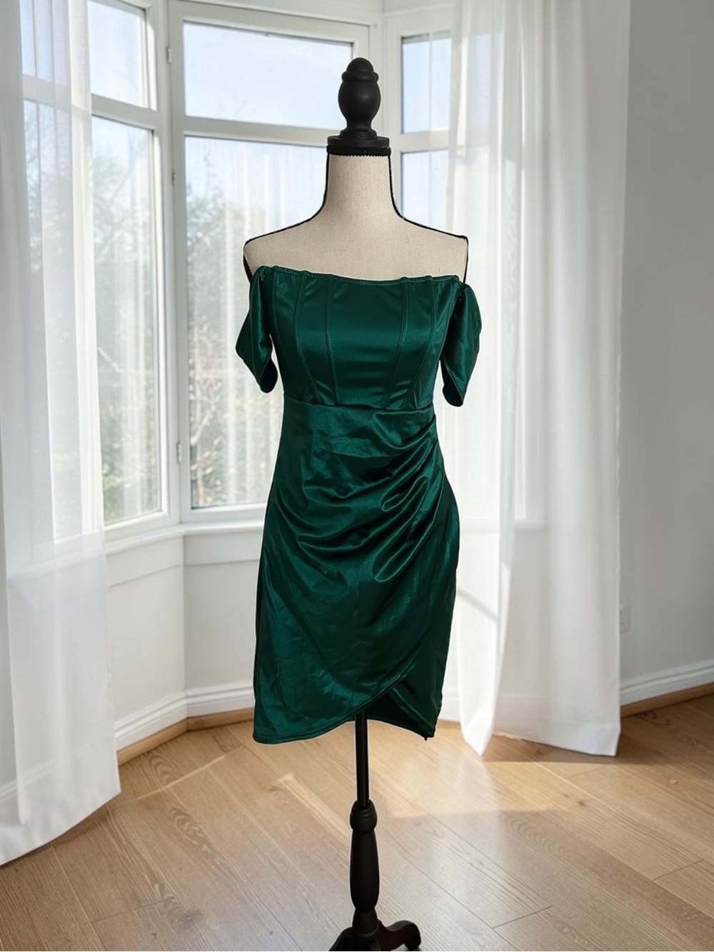 Emerald Off Shoulder Ruched Asymmetrical Hem Mini Dress M Corset Inspired Bodice - Picture 2 of 15